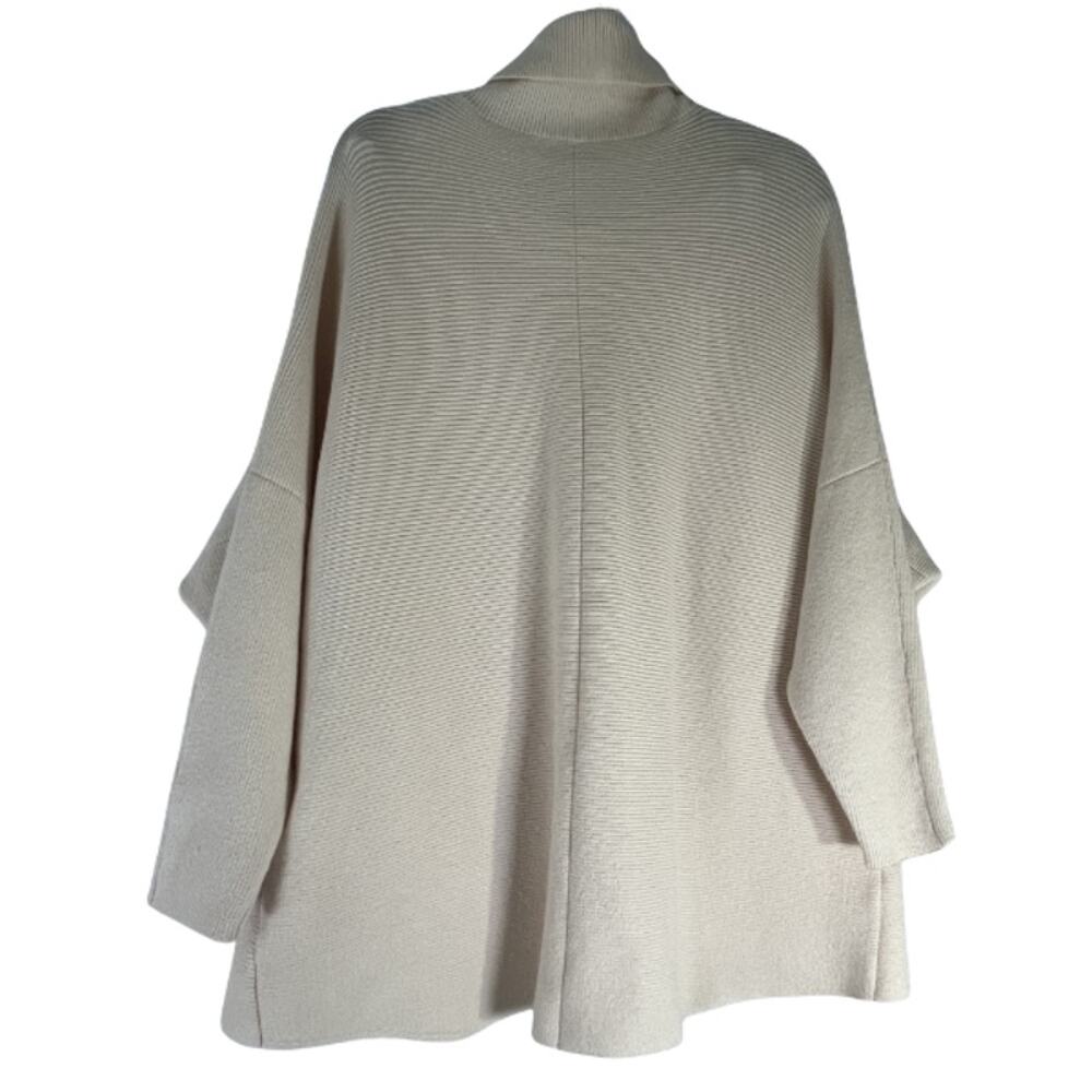 Cream Oversized Dolman Sleeve Turtleneck Tight Knit Sweater Size XS - Picture 3 of 4